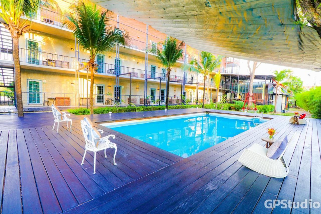 Nyth Hotel - Laemchabang Ban Laem Chabang Exteriör bild